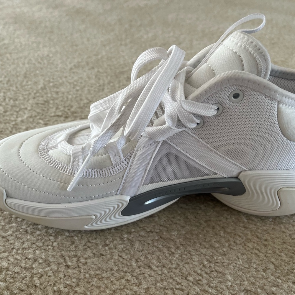 Adidas Exhibit Select Mid Basketball Women’s White Athletic Sneakers